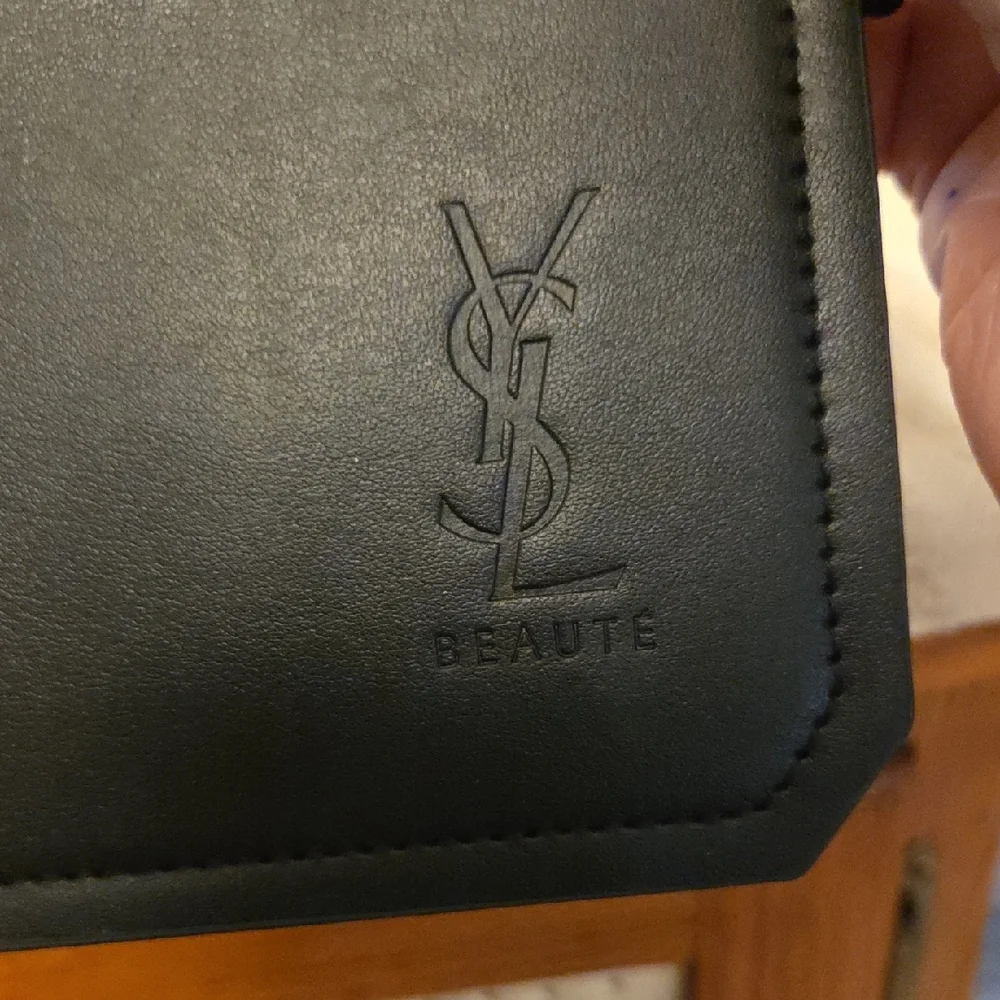 Yves Saint Laurent new yslchic